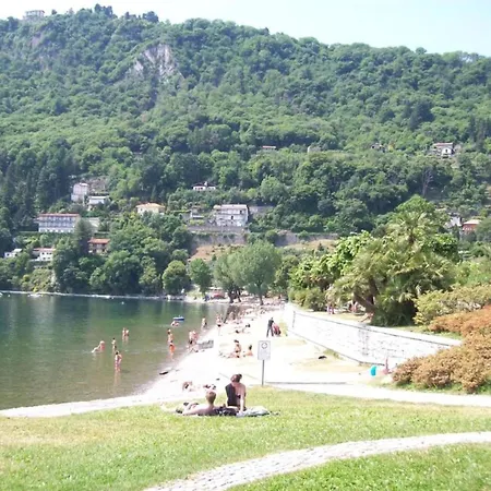 Spacious Retreat In Cannero