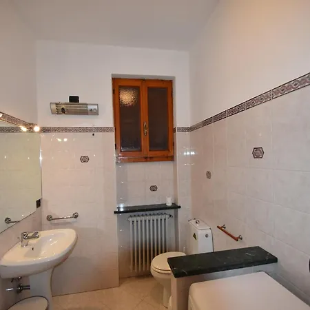 Ferienhaus Spacious Retreat In Cannero