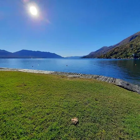 Spacious Retreat In Cannero