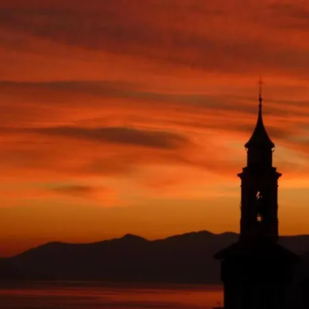 Ferienhaus Spacious Retreat In Cannero *