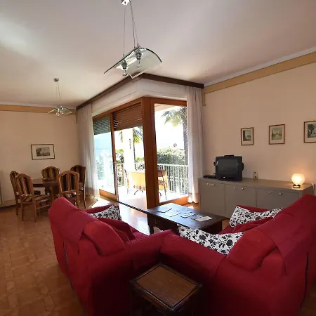 Ferienhaus Spacious Retreat In Cannero Cannero Riviera