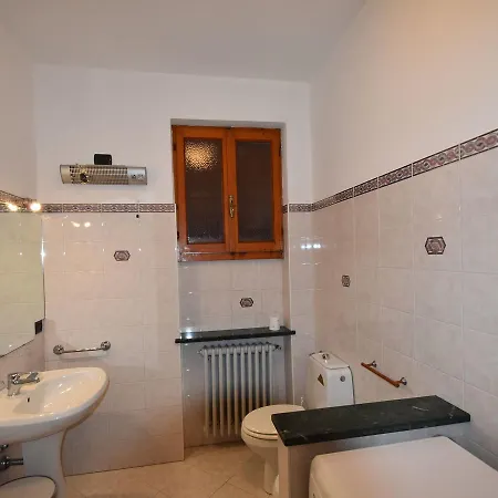 Nyaraló Spacious Retreat In Cannero Cannero Riviera