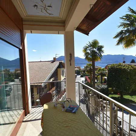 Nyaraló Spacious Retreat In Cannero *