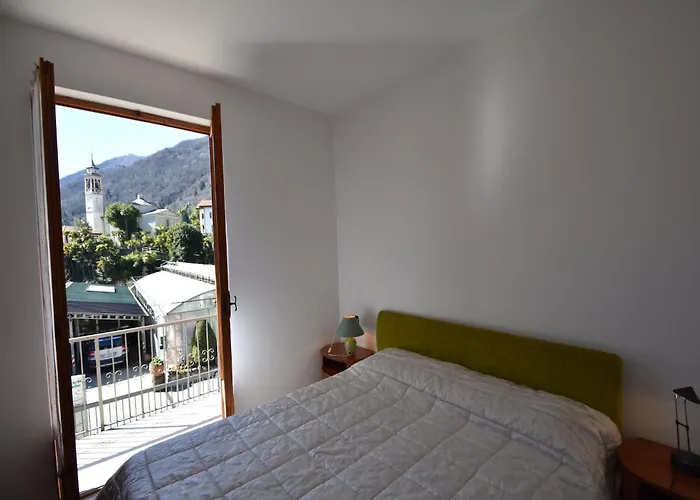 Spacious Retreat In Cannero Semesterbostad Cannero Riviera